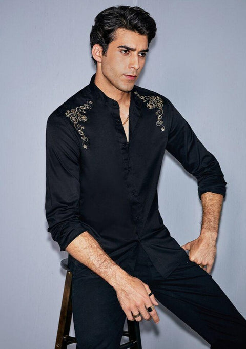 Baroque Embroidery Shirt