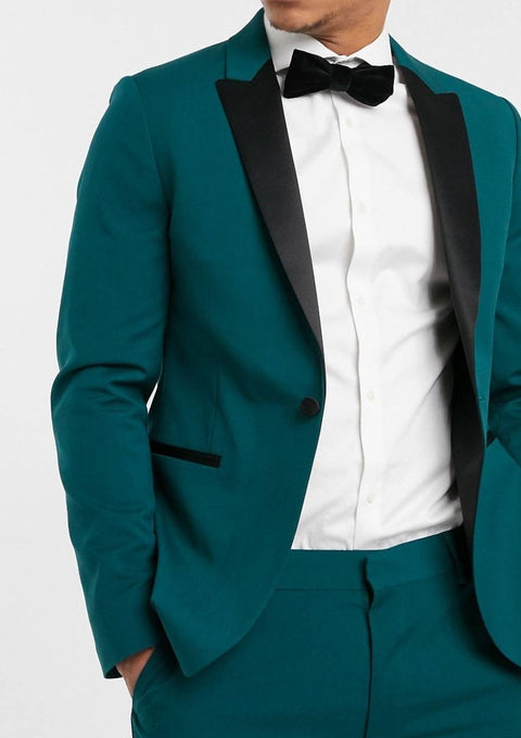 Tuxedo suit in green