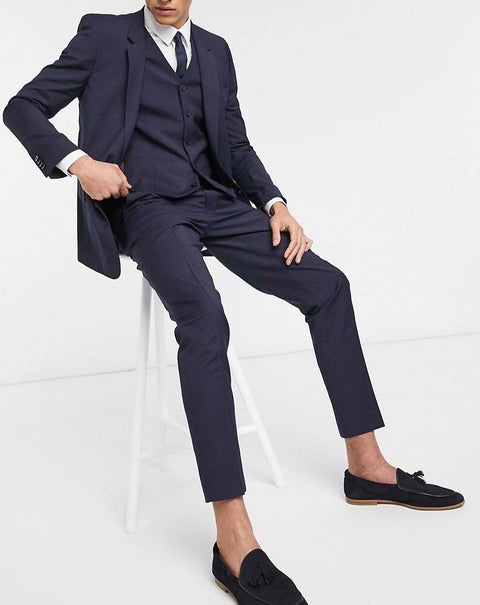Navy slim suit