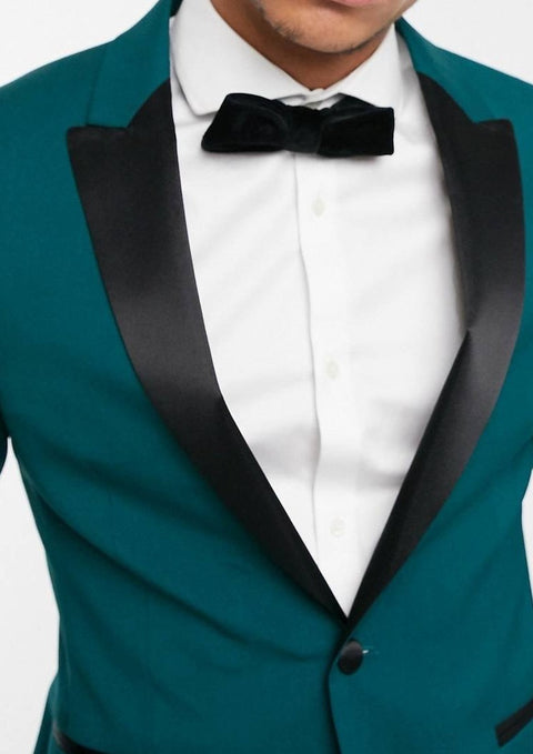 Tuxedo suit in green